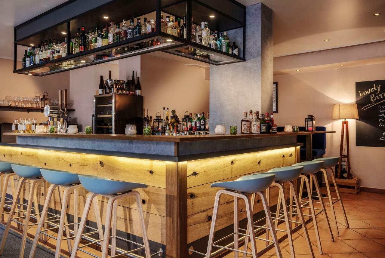 בוסום Boutique-Hotel Zur Alten Post מראה חיצוני תמונה